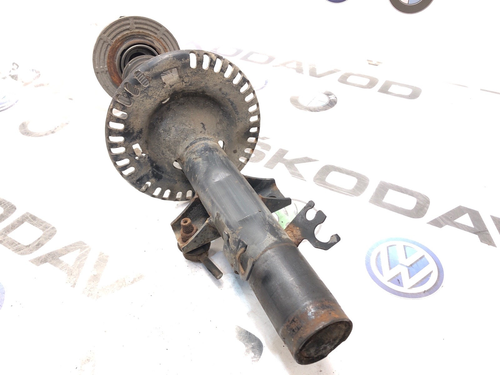 Амортизатор подвески, 2500 рублей, Москва