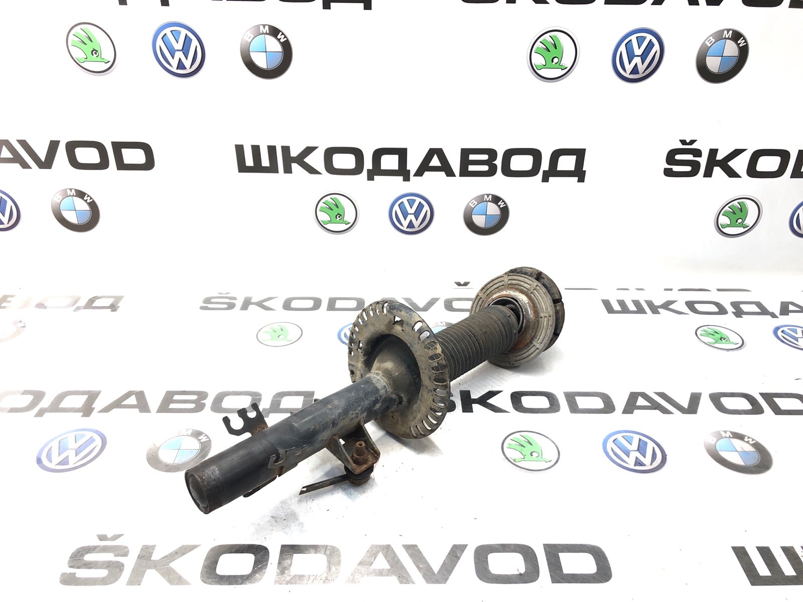 Амортизатор подвески, 2500 рублей, Москва