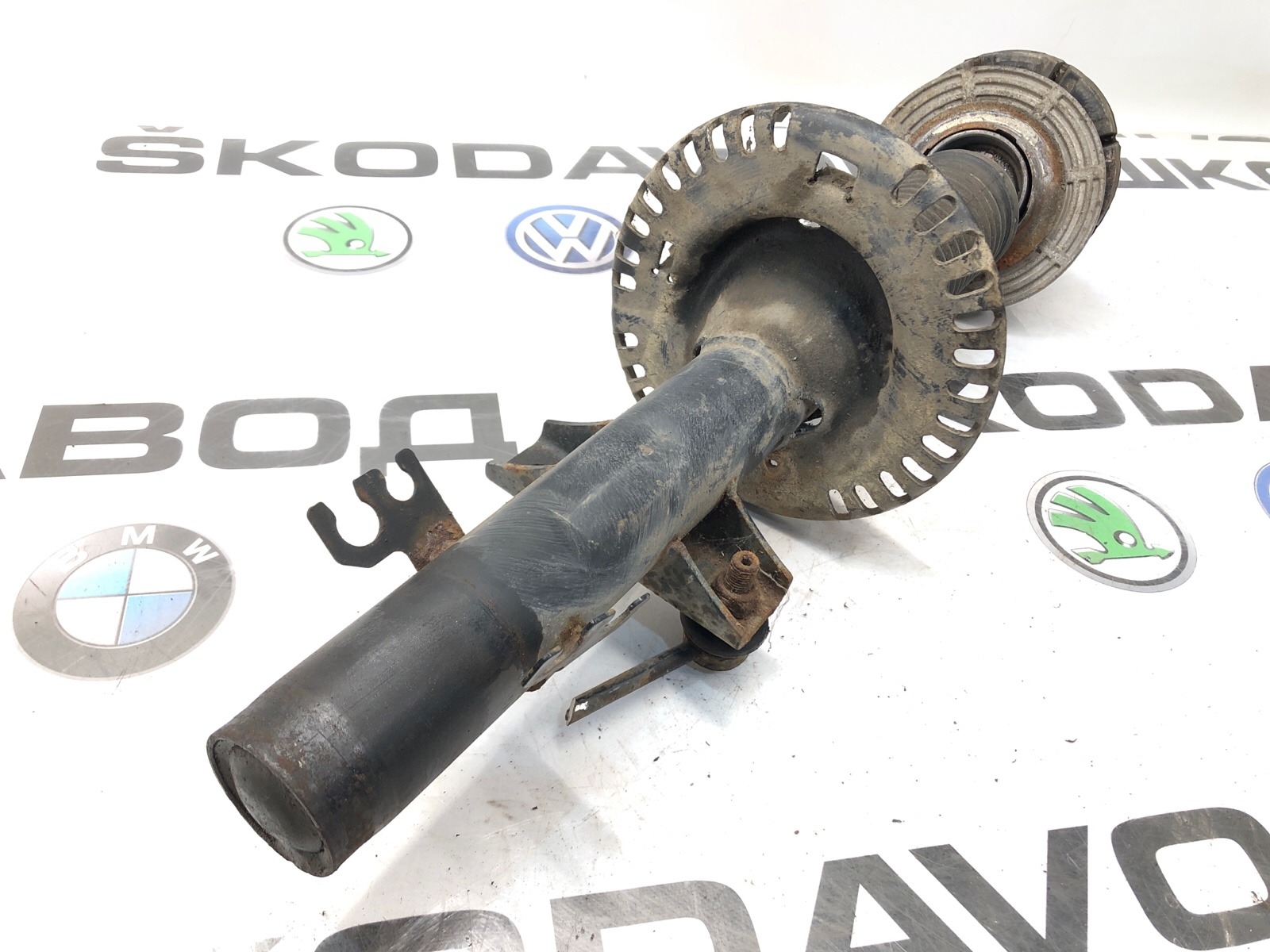 Амортизатор подвески, 2500 рублей, Москва