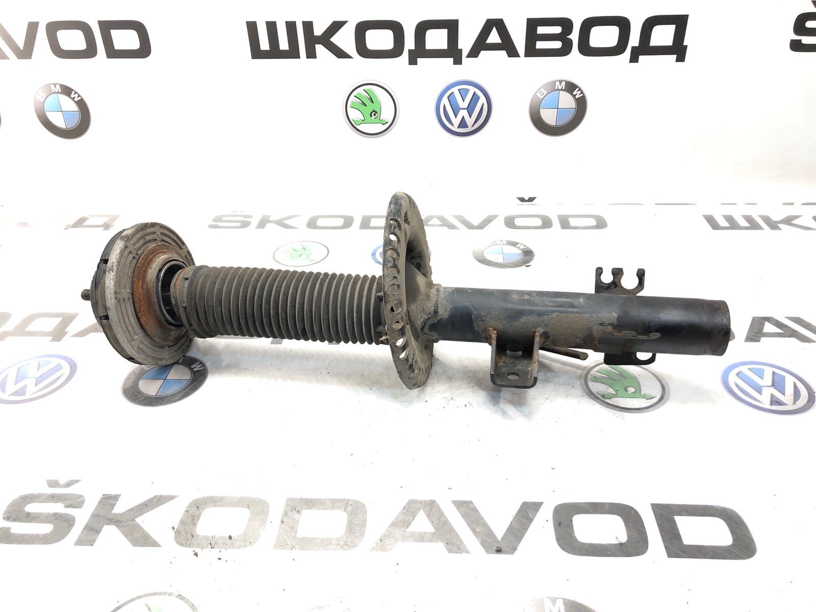 Амортизатор подвески, 2500 рублей, Москва