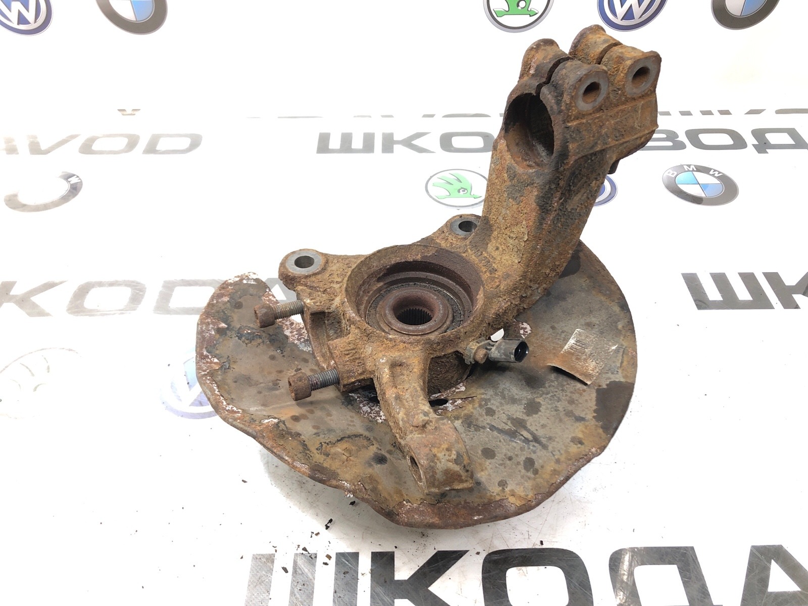 Кулак поворотный, 7000 рублей, Москва