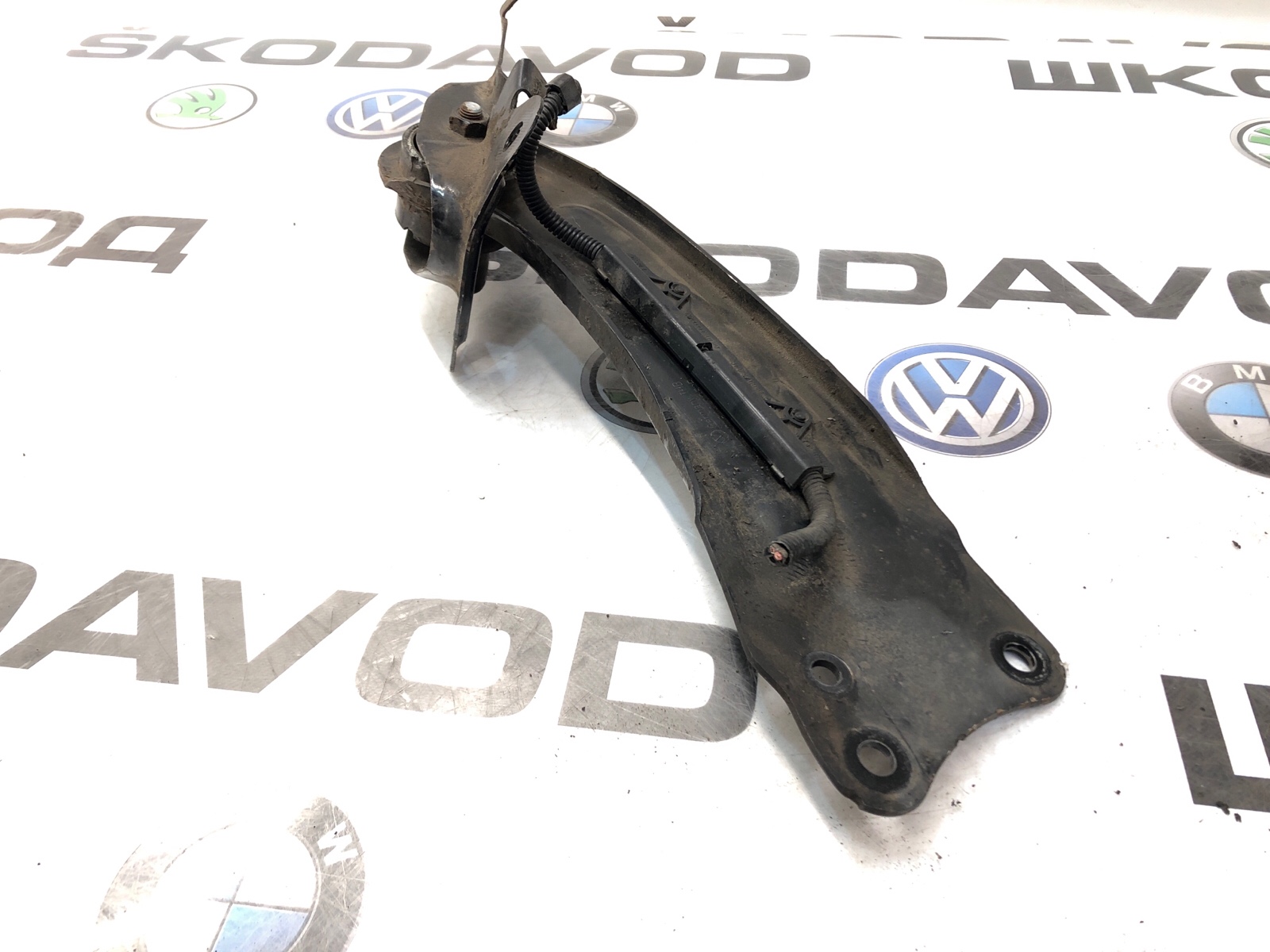 Рычаг продольный, 1000 рублей, Москва