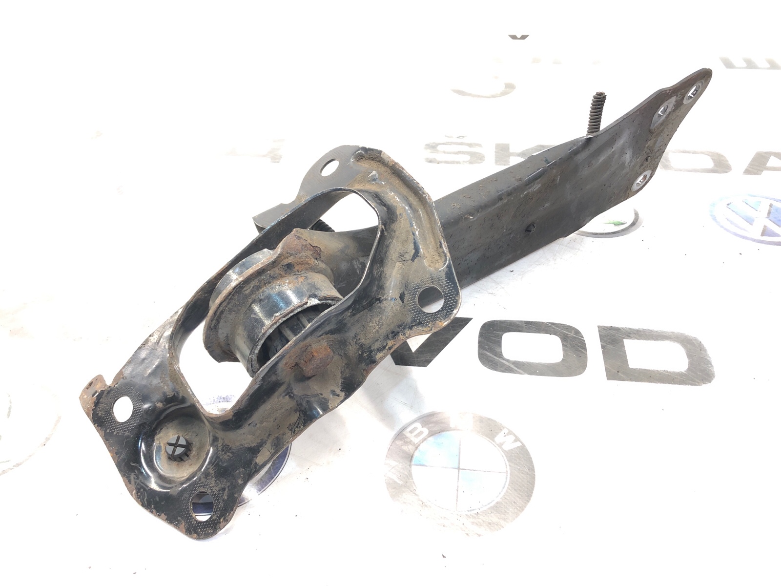 Рычаг продольный, 1000 рублей, Москва