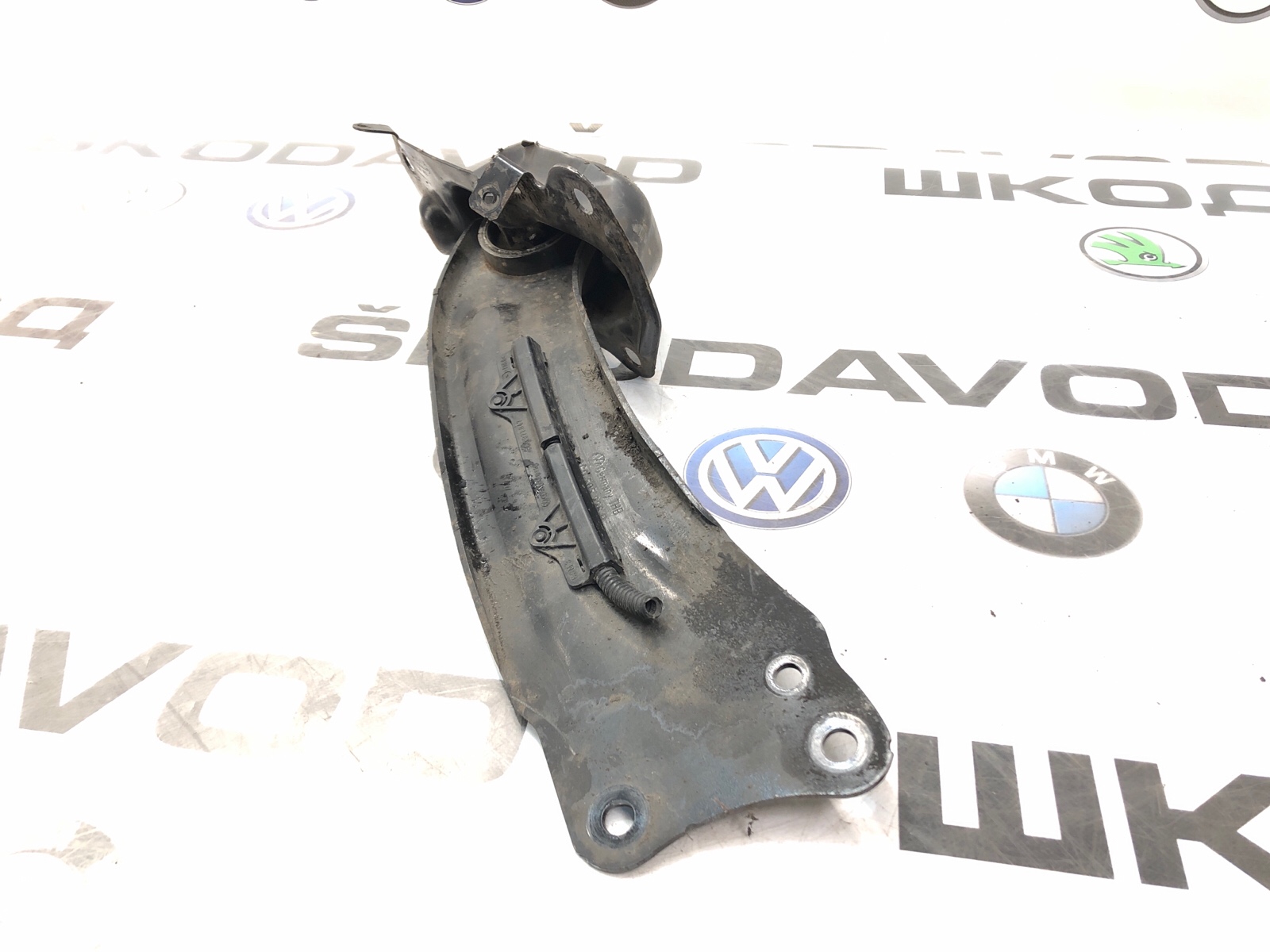 Рычаг продольный, 1000 рублей, Москва