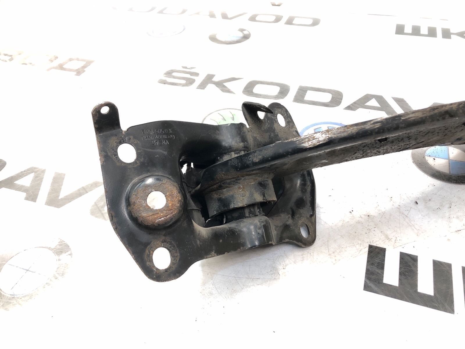 Рычаг продольный, 1000 рублей, Москва