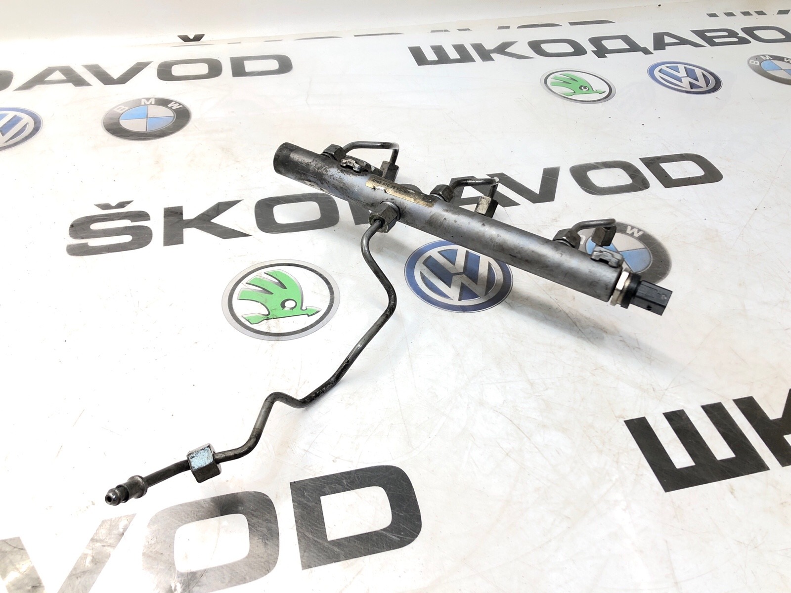 Топливная рампа, 2000 рублей, Москва