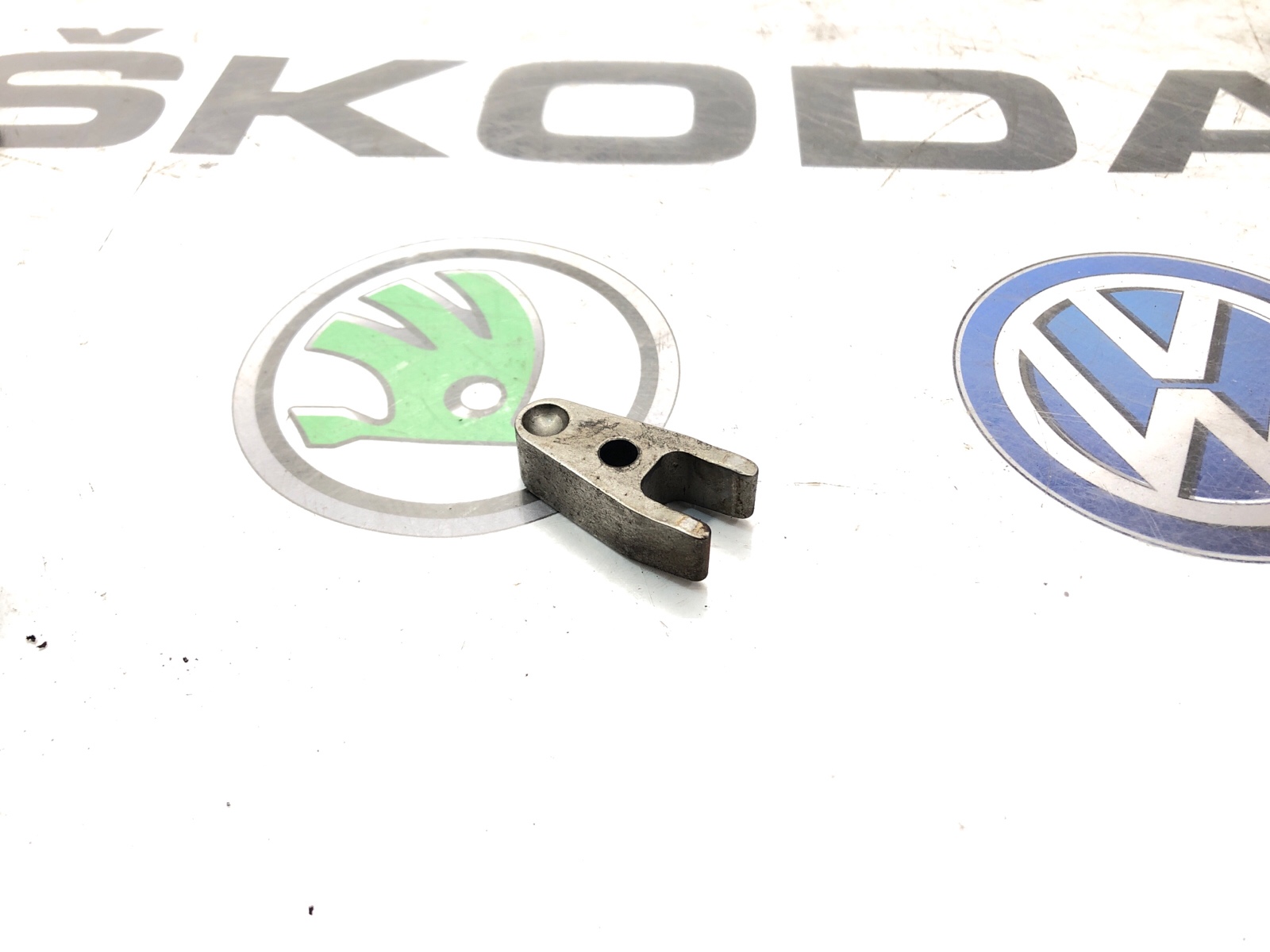 Кронштейн топливной форсунки, 500 рублей, Москва