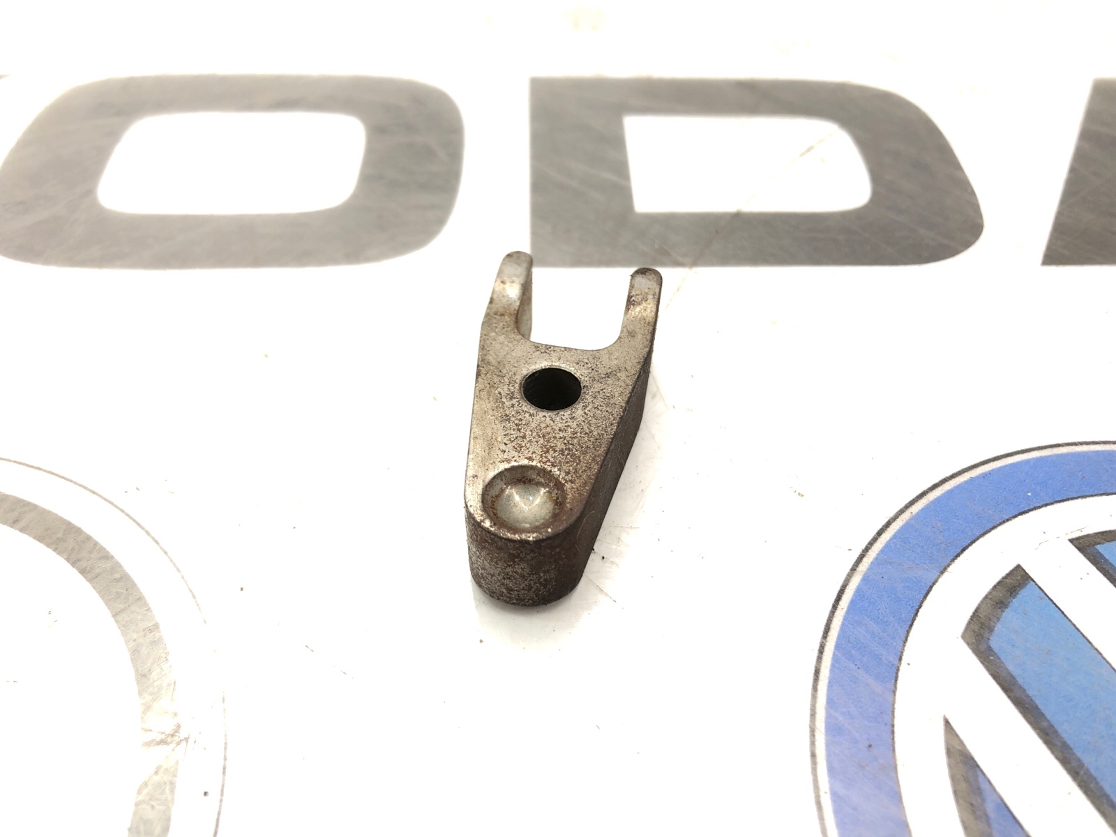 Кронштейн топливной форсунки, 500 рублей, Москва