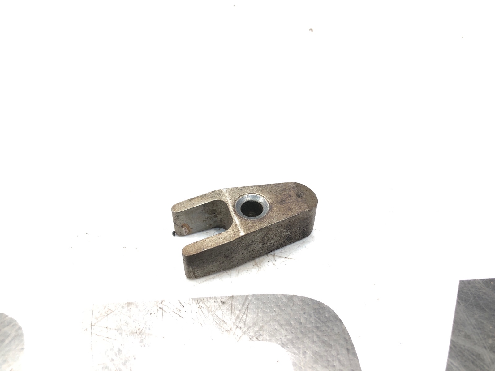 Кронштейн топливной форсунки, 500 рублей, Москва