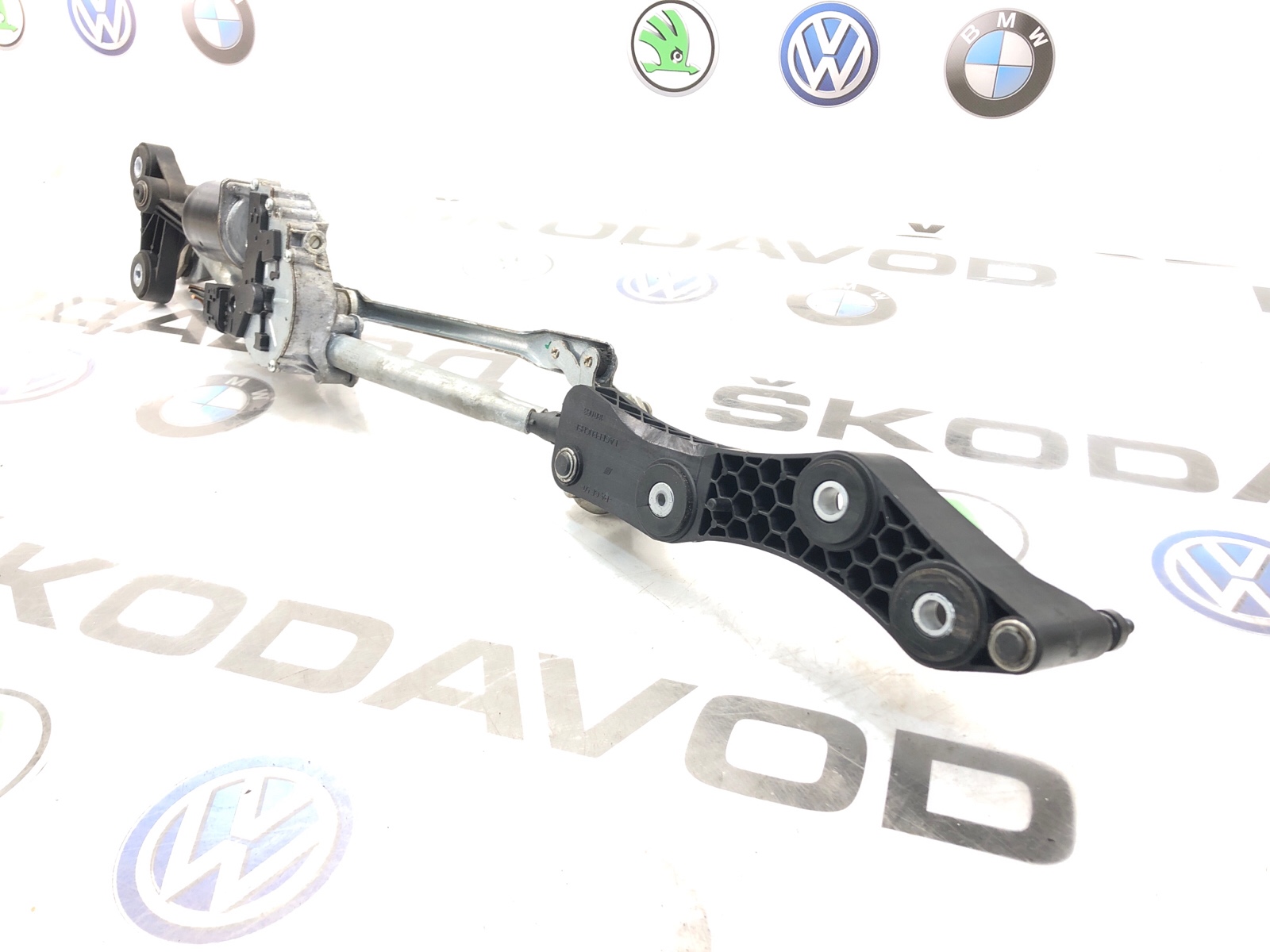 Трапеция дворников, 10000 рублей, Москва