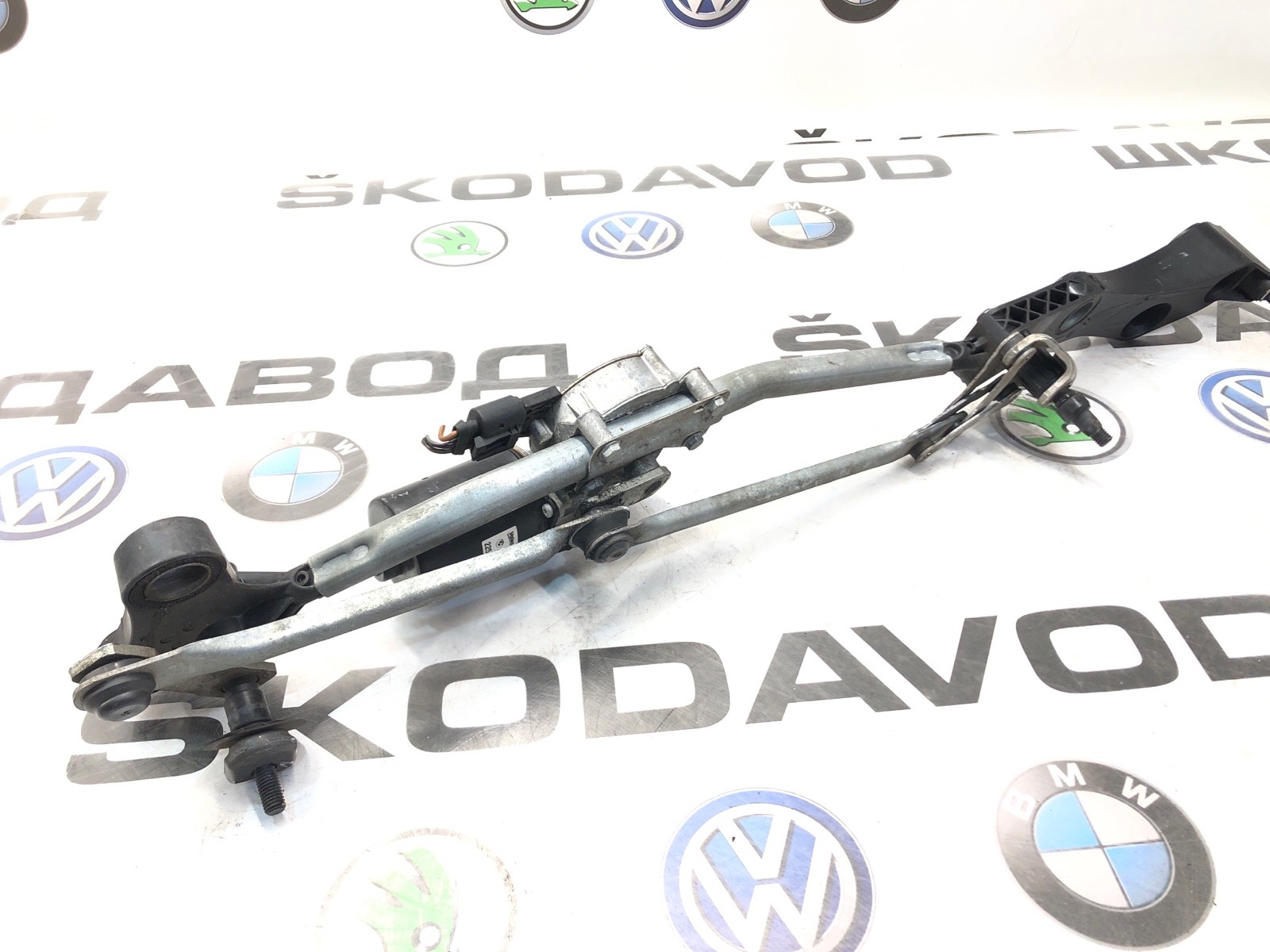 Трапеция дворников, 10000 рублей, Москва