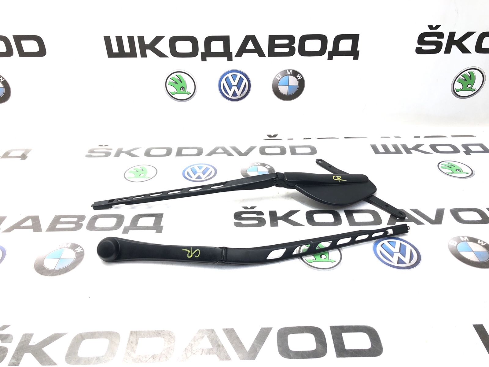 Поводки дворника комплект, 8000 рублей, Москва