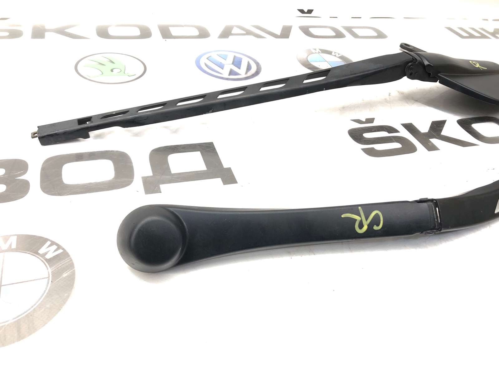 Поводки дворника комплект, 8000 рублей, Москва