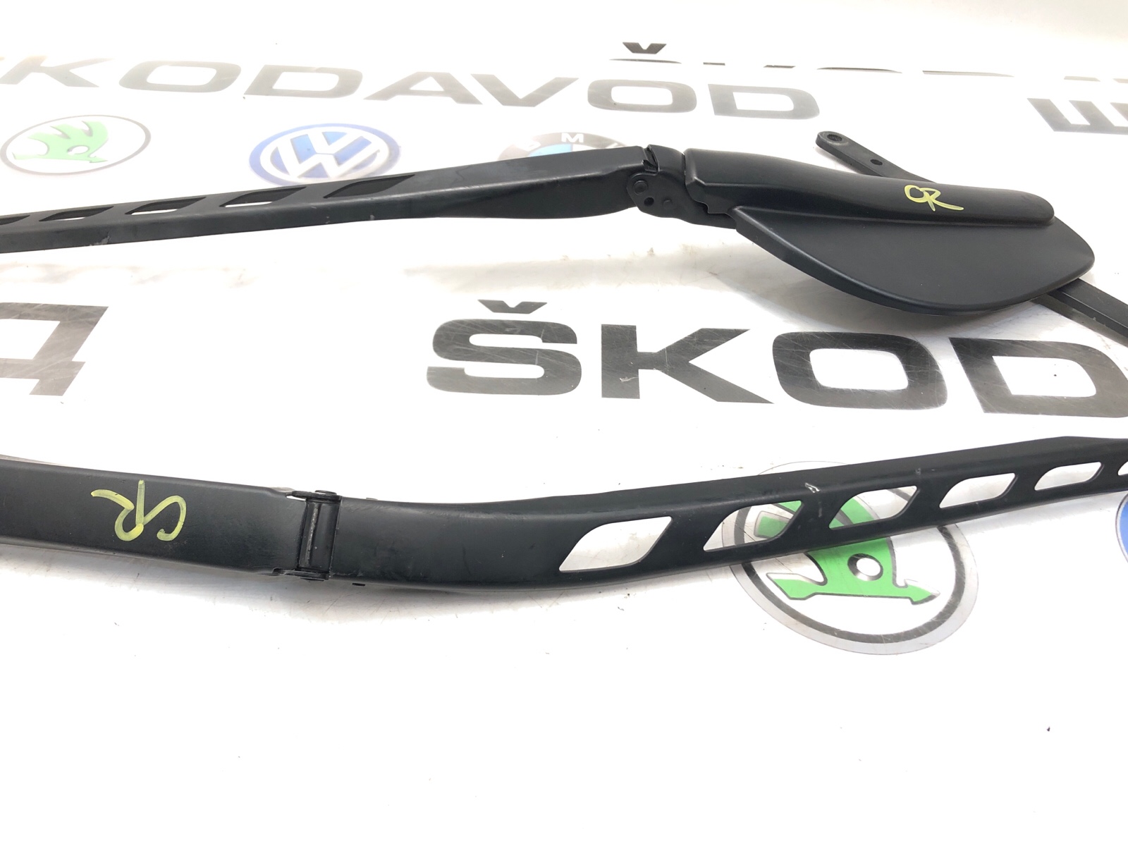 Поводки дворника комплект, 8000 рублей, Москва