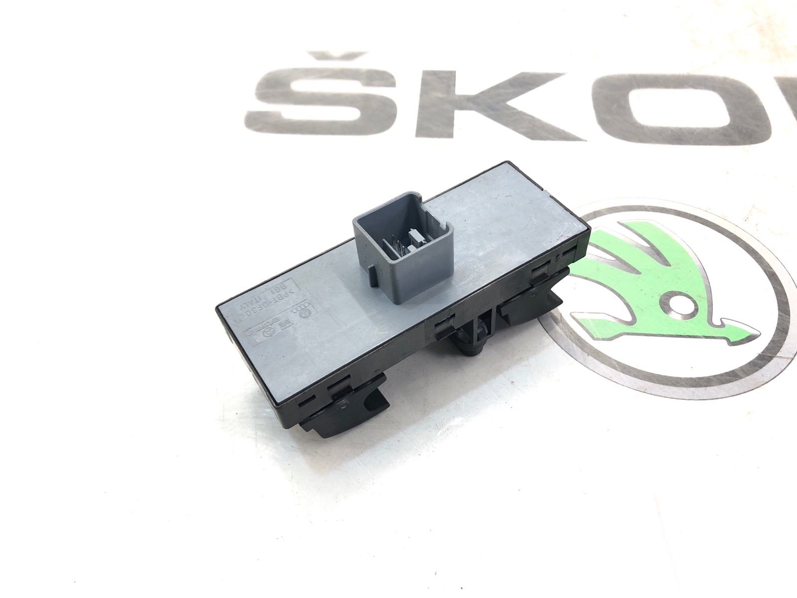 Блок управления стеклоподъемниками, 2000 рублей, Москва