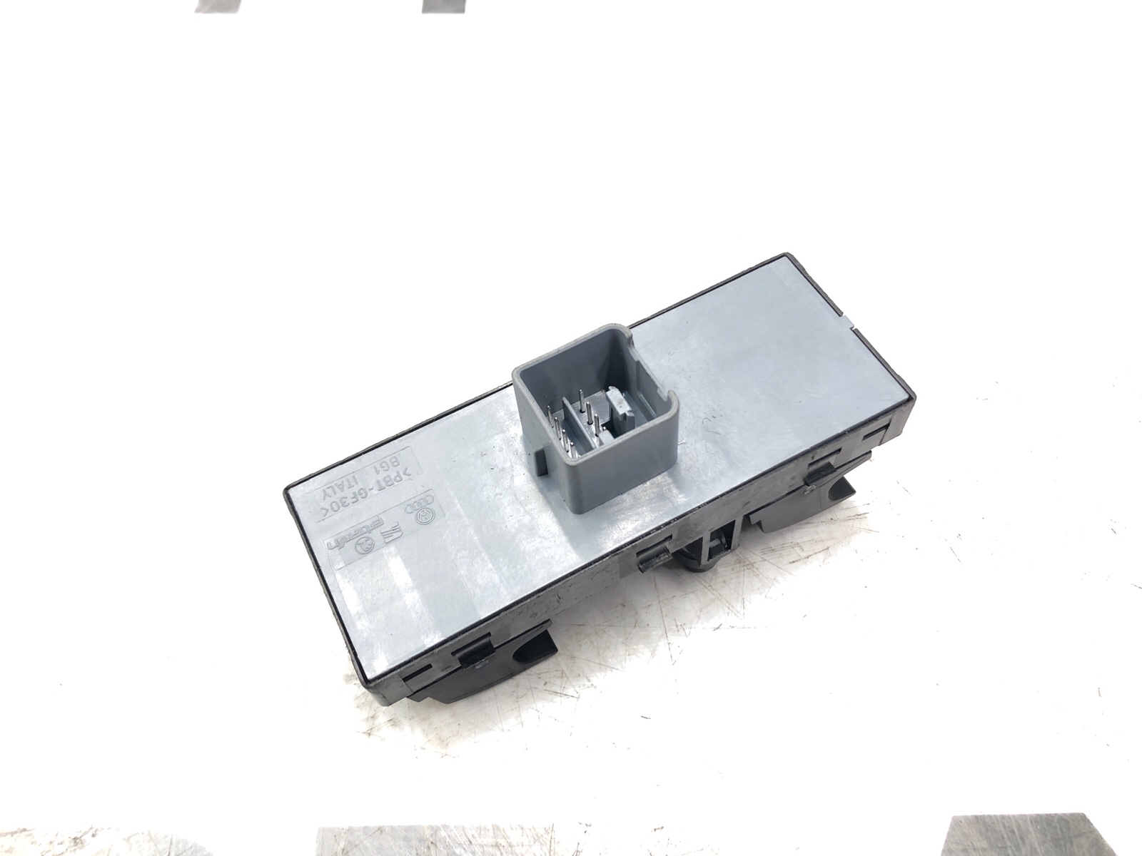 Блок управления стеклоподъемниками, 2000 рублей, Москва