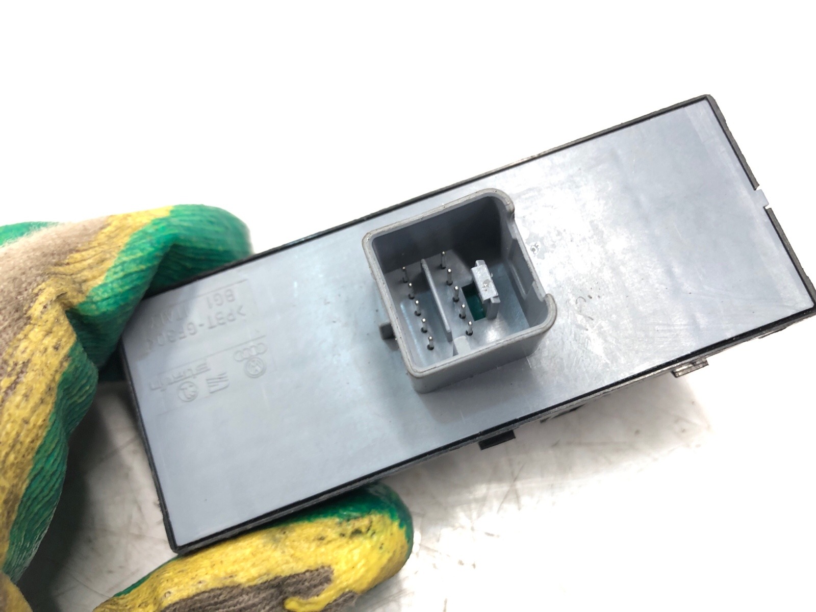 Блок управления стеклоподъемниками, 2000 рублей, Москва