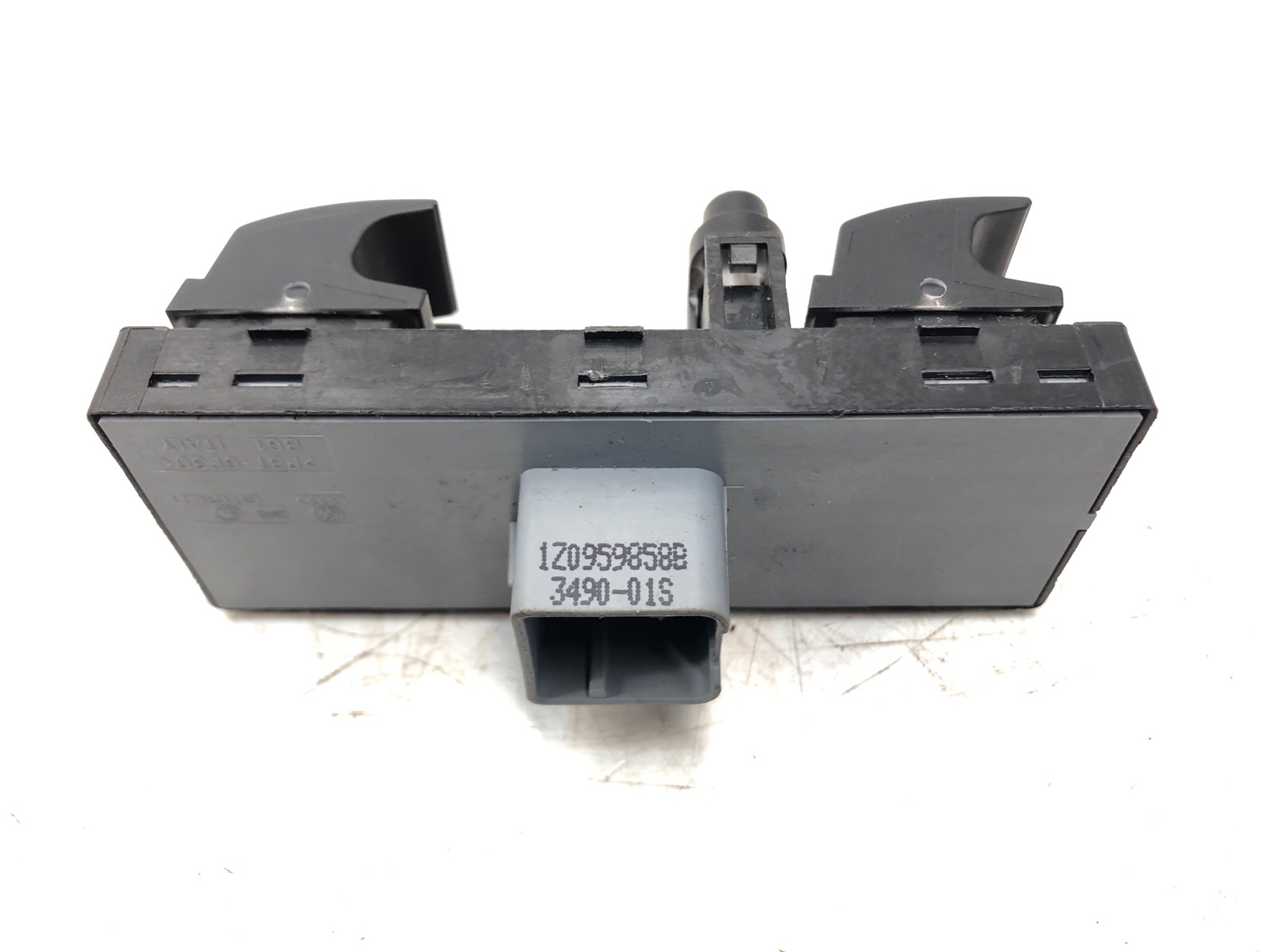 Блок управления стеклоподъемниками, 2000 рублей, Москва