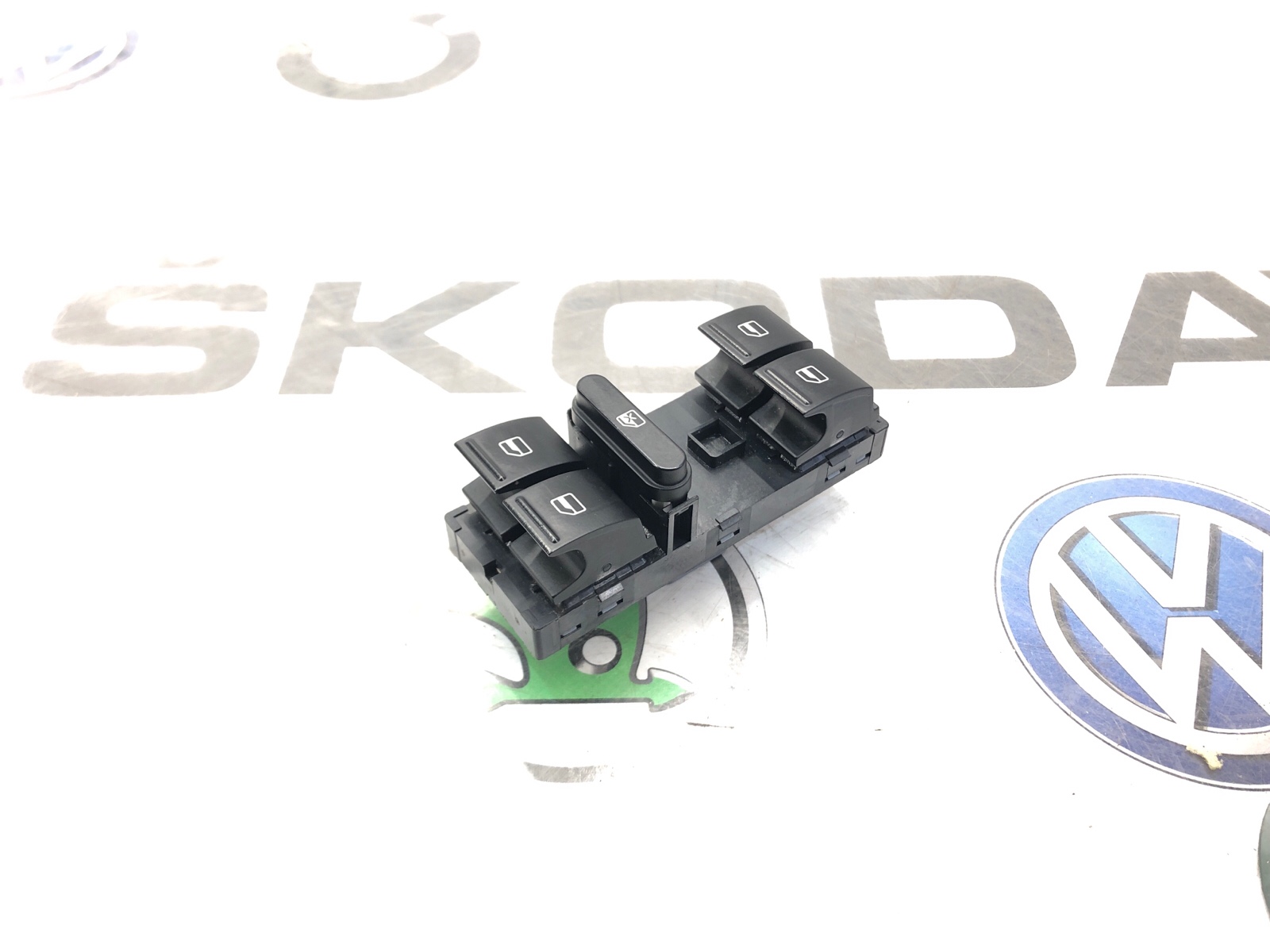 Блок управления стеклоподъемниками, 2000 рублей, Москва