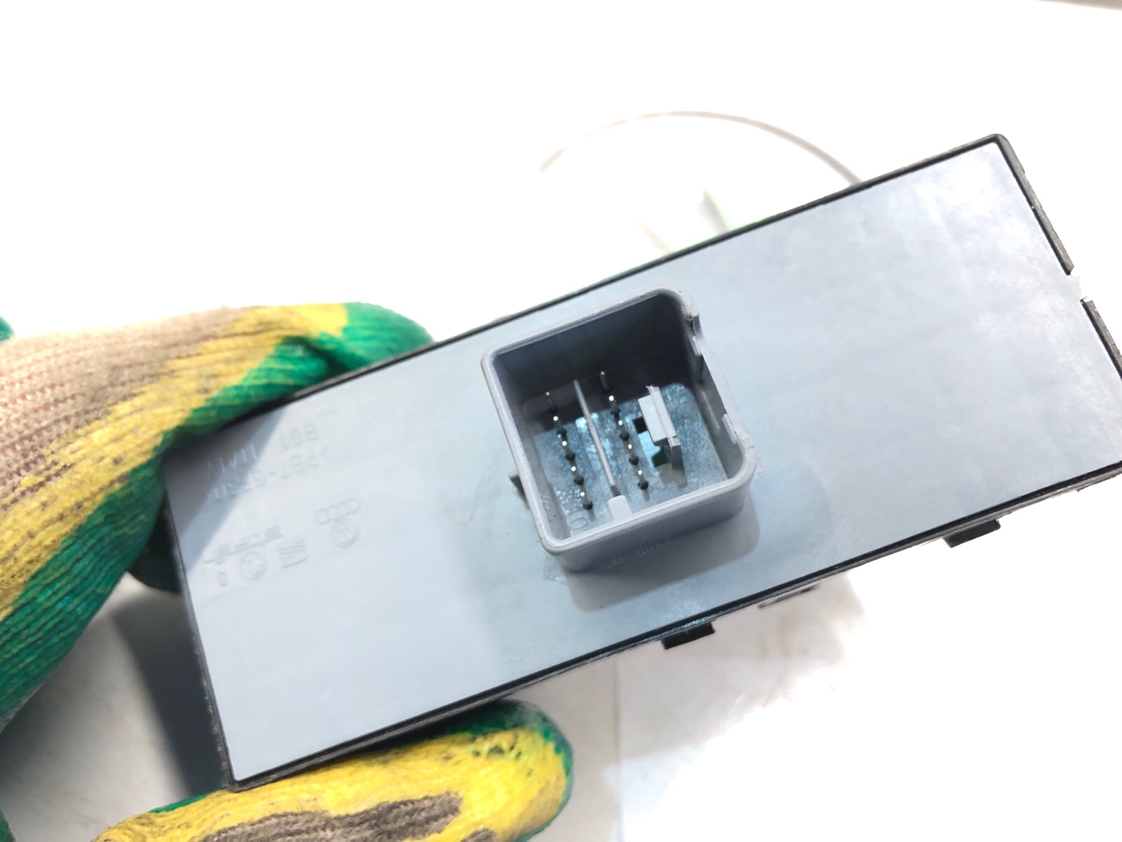 Блок управления стеклоподъемниками, 2000 рублей, Москва