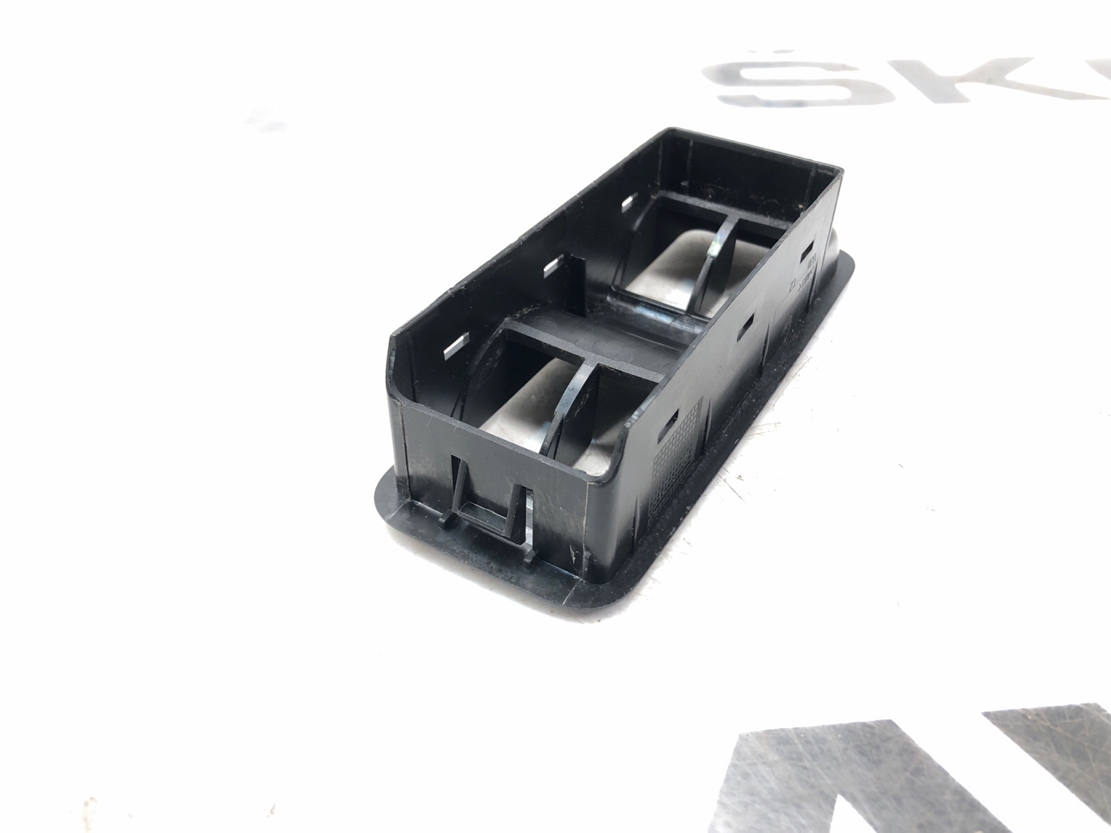 Накладка блока управления стеклоподъемников, 1000 рублей, Москва