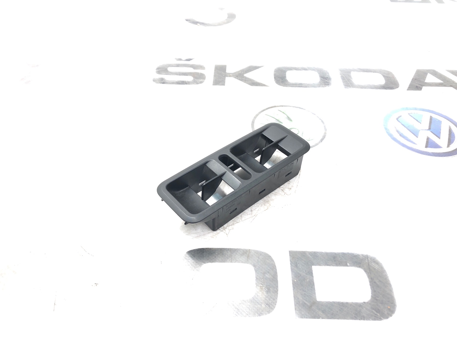 Накладка блока управления стеклоподъемников, 1000 рублей, Москва