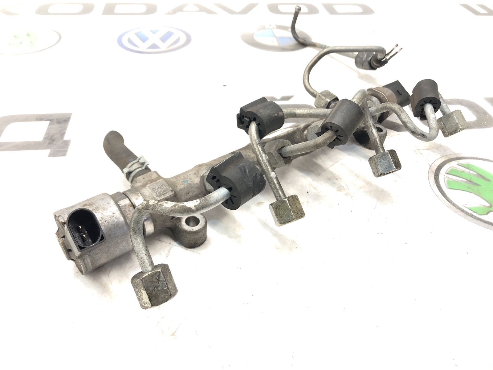 Топливная рампа, 10000 рублей, Москва