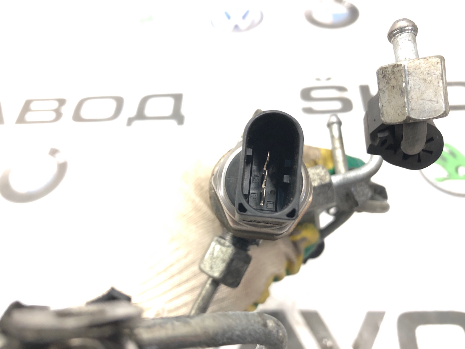 Топливная рампа, 10000 рублей, Москва