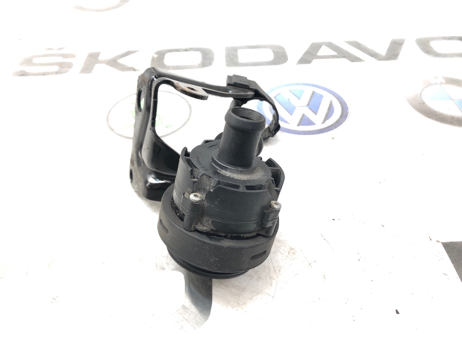 Дополнительная помпа, 2000 рублей, Москва