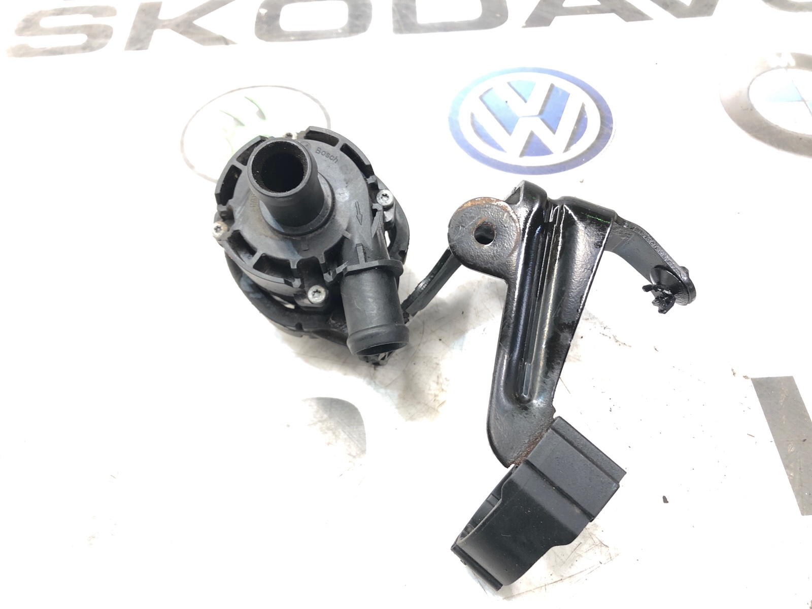 Дополнительная помпа, 2000 рублей, Москва