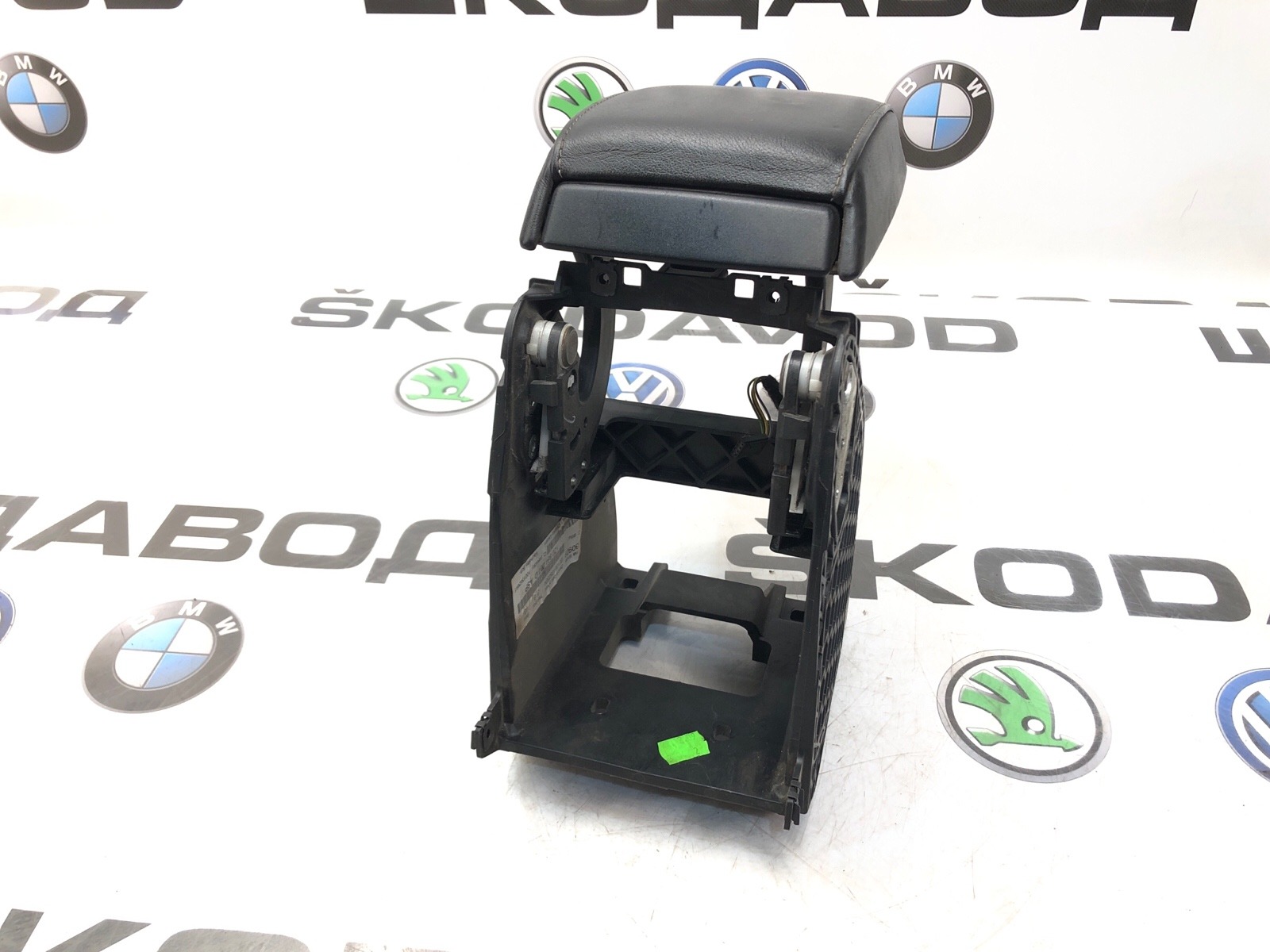 подлокотник, 5000 рублей, Москва