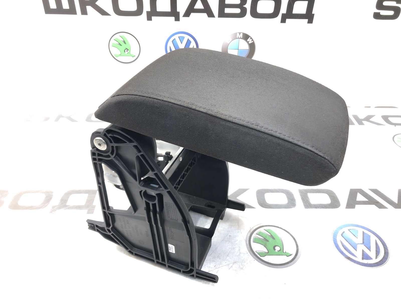 подлокотник, 3000 рублей, Москва