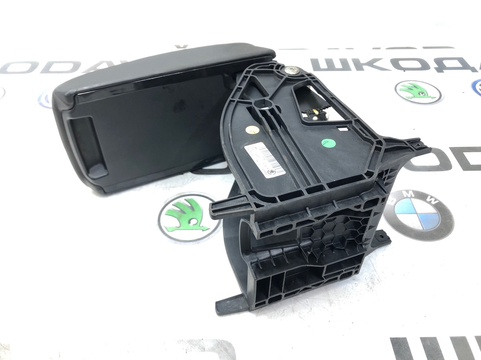 подлокотник, 3000 рублей, Москва