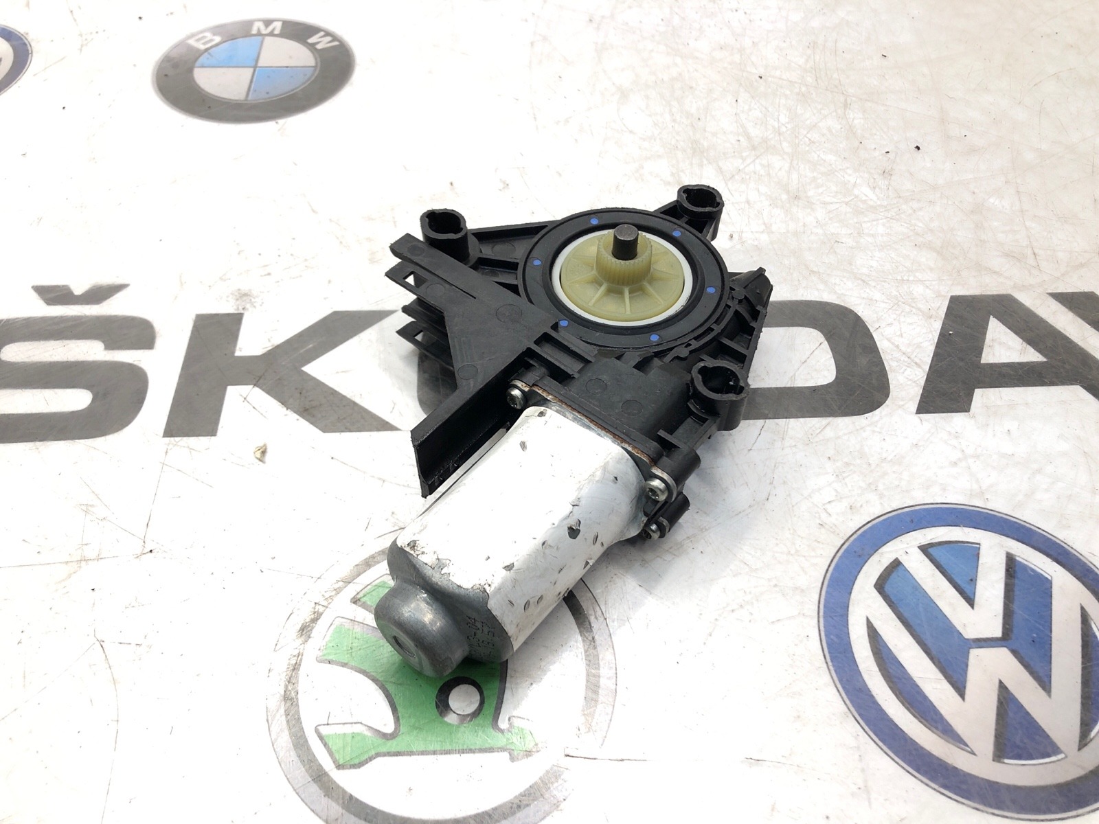 мотор стеклоподъемника, 4500 рублей, Москва