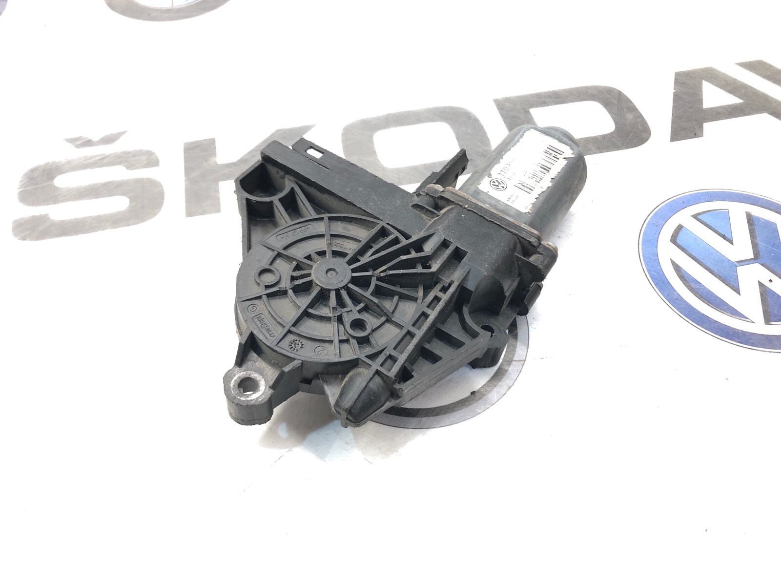 мотор стеклоподъемника, 4500 рублей, Москва