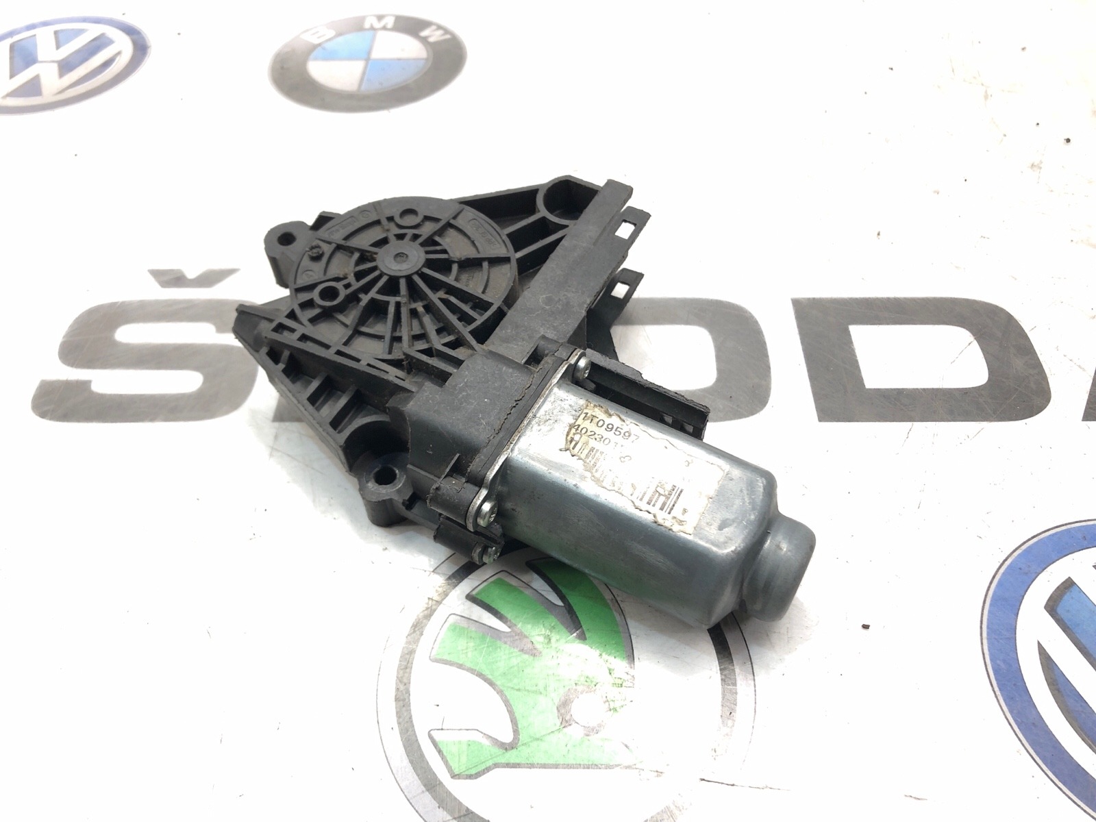 мотор стеклоподъемника, 4500 рублей, Москва