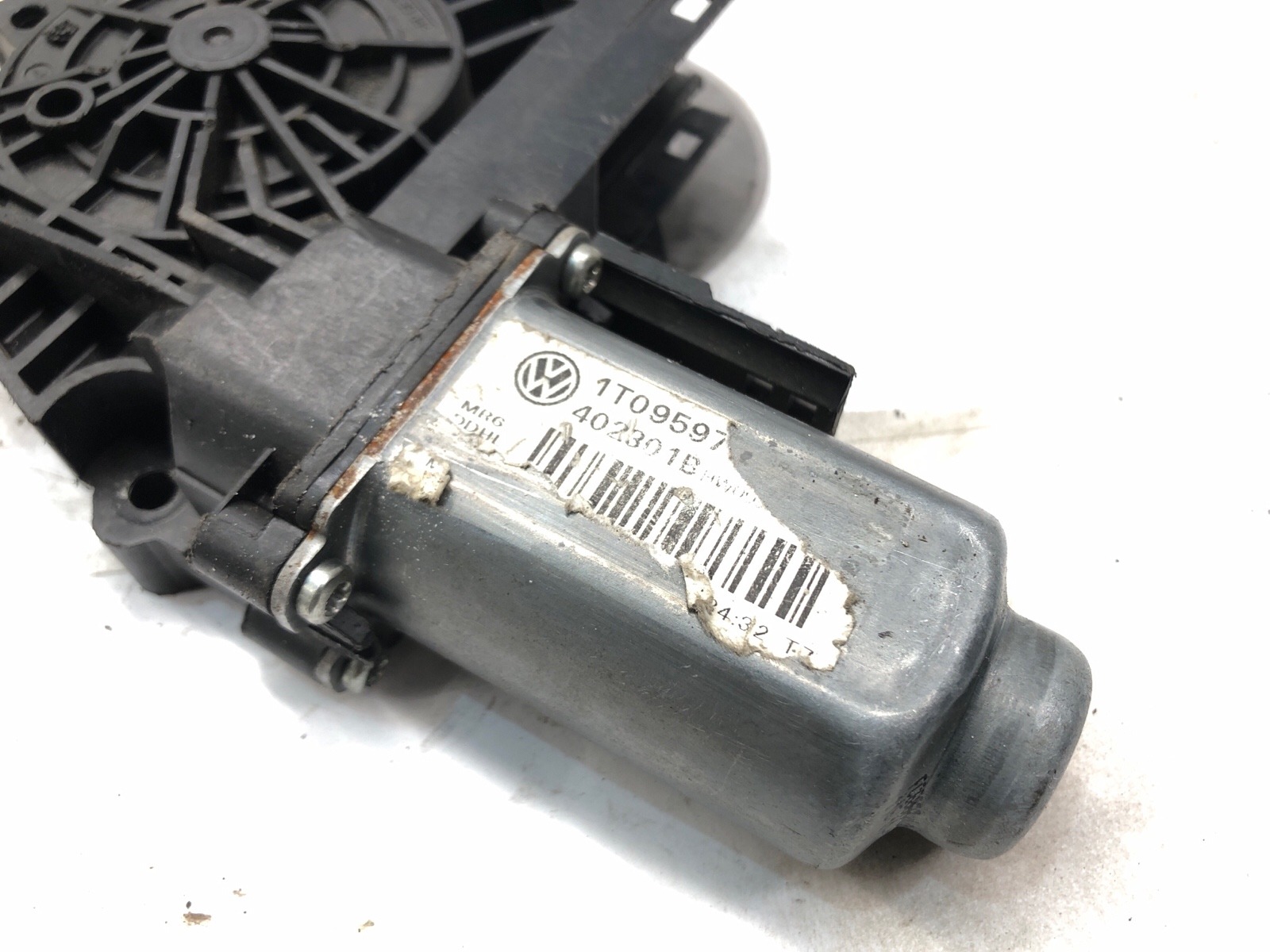 мотор стеклоподъемника, 4500 рублей, Москва