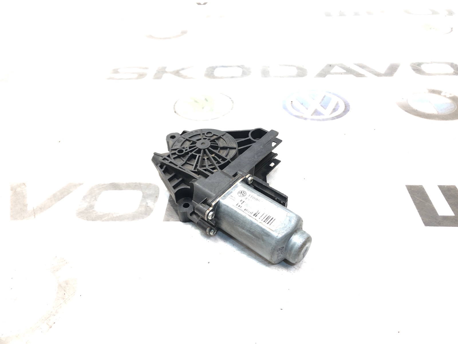 мотор стеклоподъемника, 4500 рублей, Москва