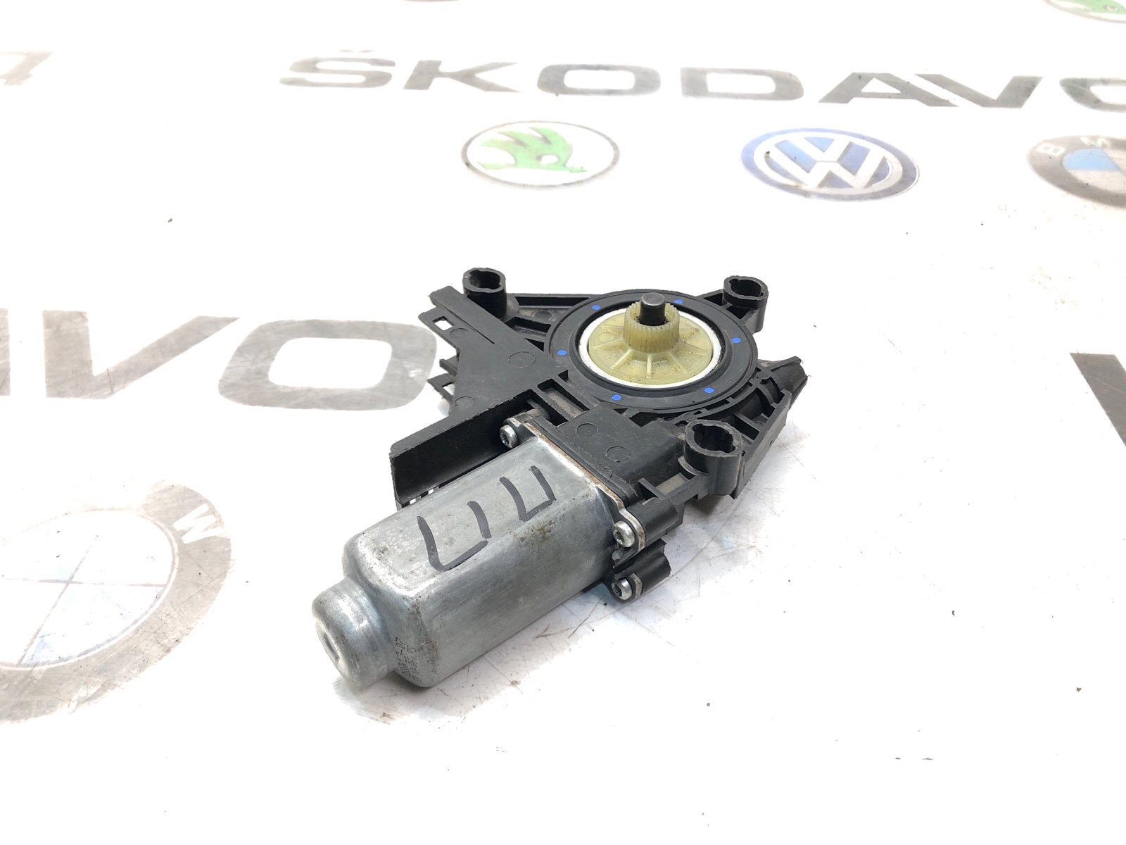 мотор стеклоподъемника, 4500 рублей, Москва