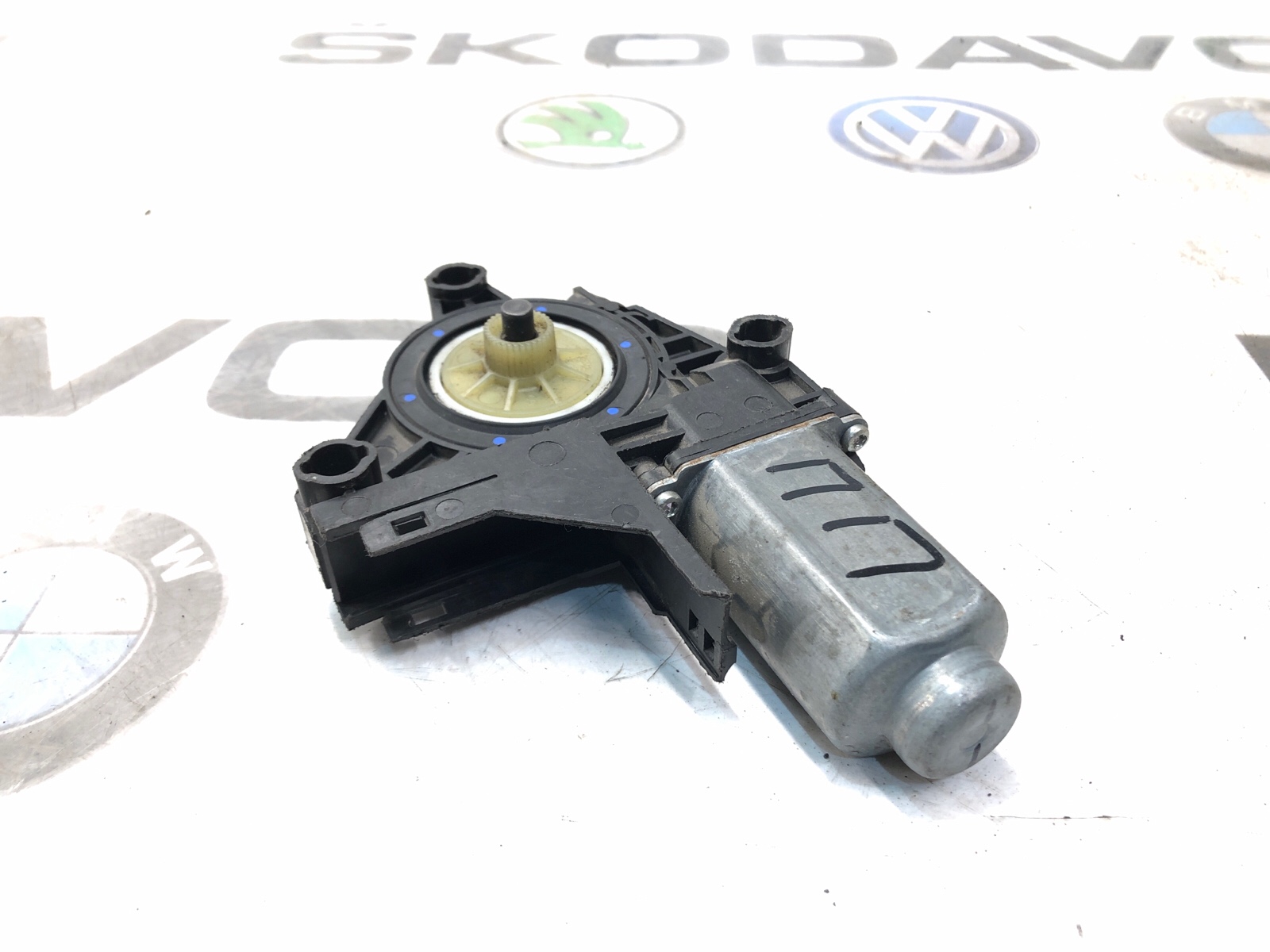 мотор стеклоподъемника, 4500 рублей, Москва