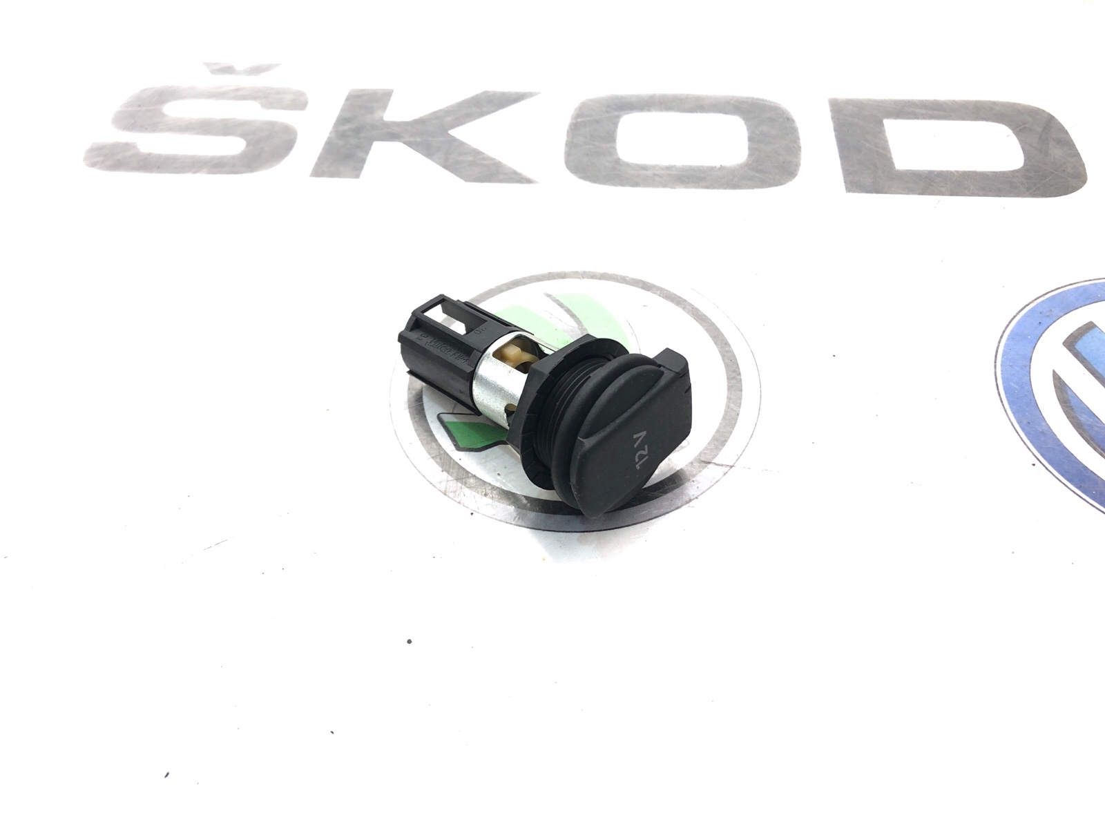 Прикуриватель багажника, 1000 рублей, Москва