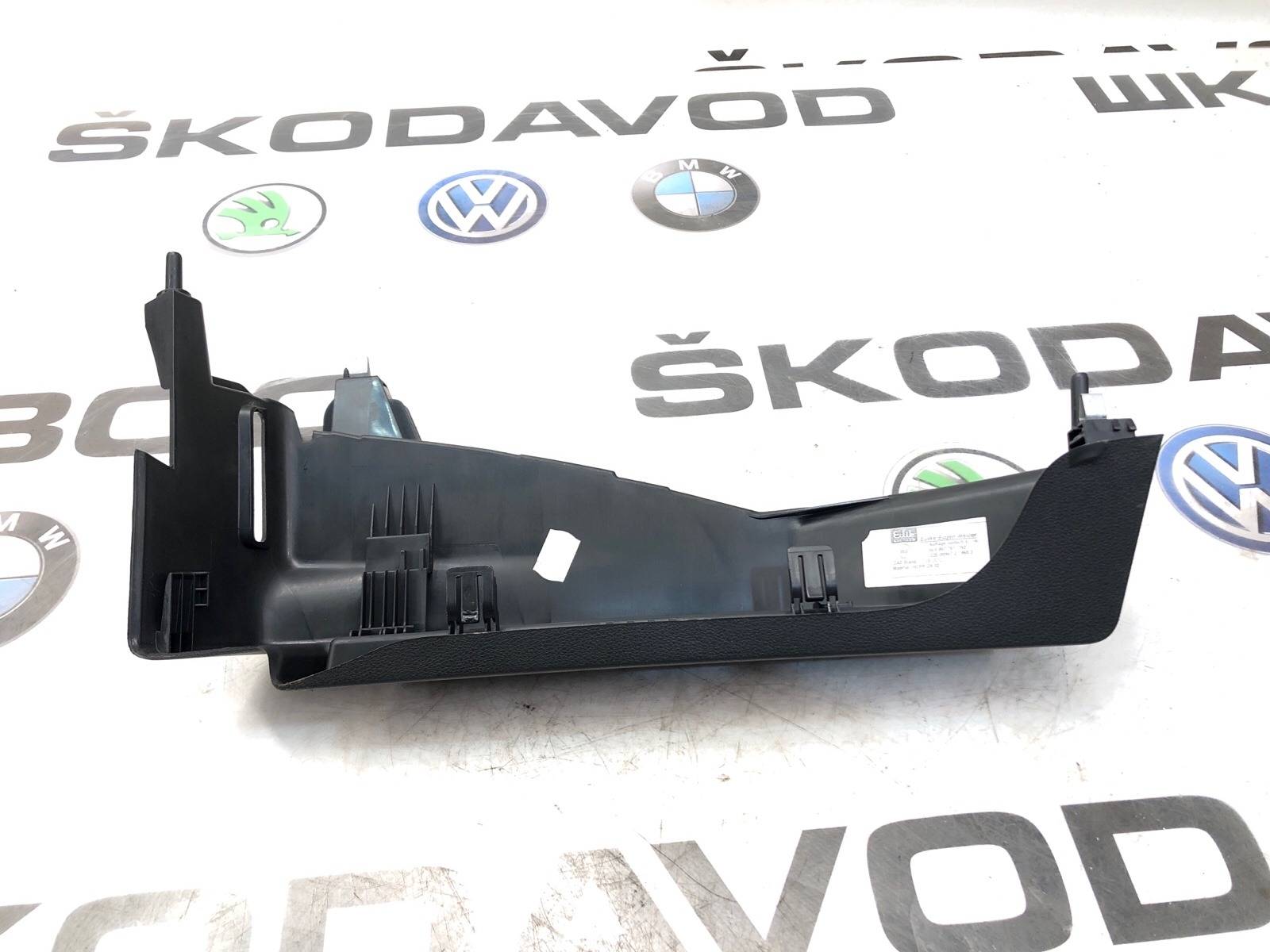 Направляющая полки багажника, 500 рублей, Москва