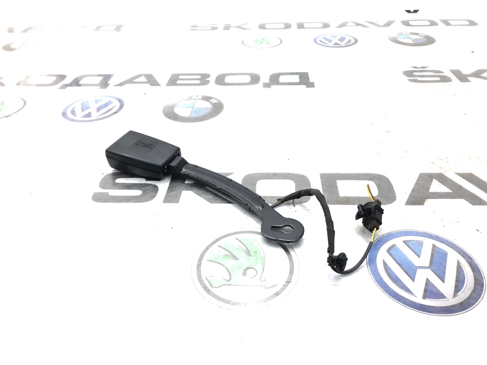 Замок ремня безопасности, 2000 рублей, Москва