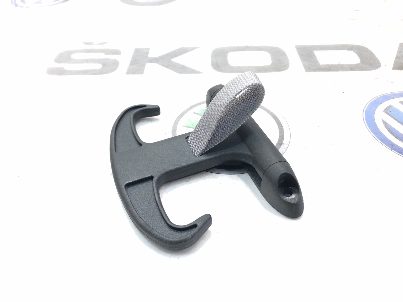 Крючок в багажник, 1000 рублей, Москва