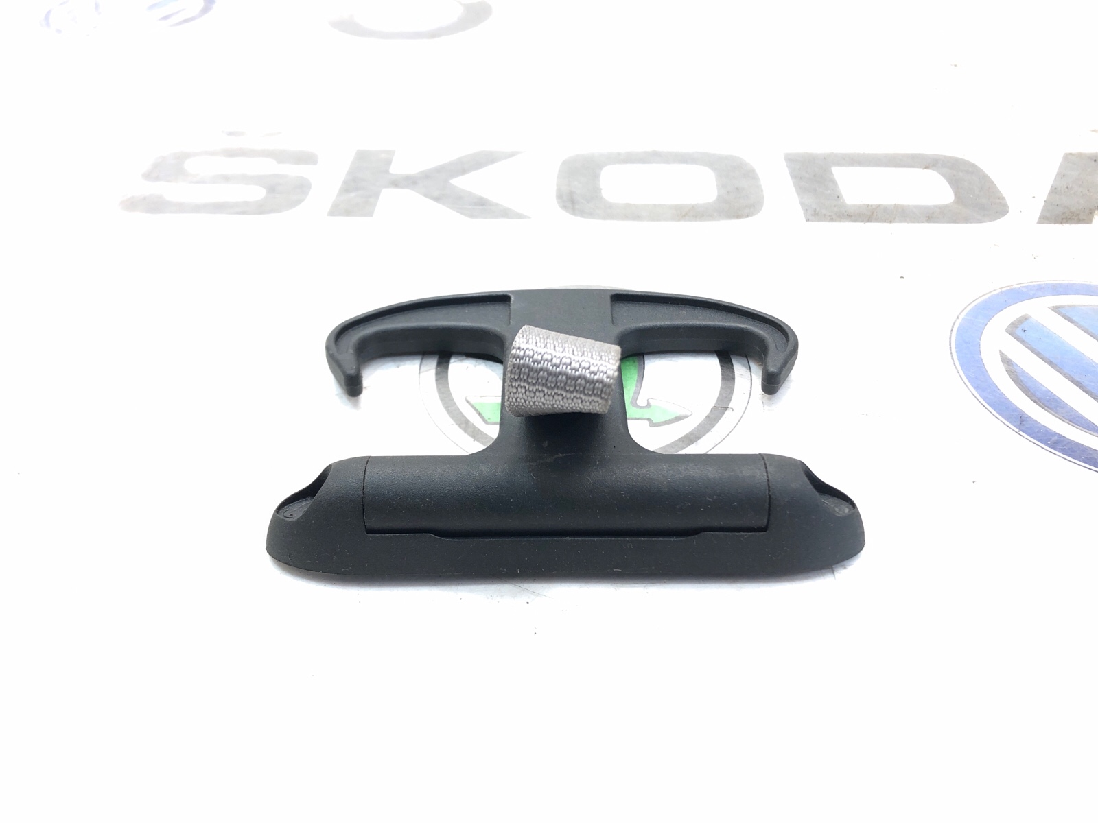 Крючок в багажник, 1000 рублей, Москва