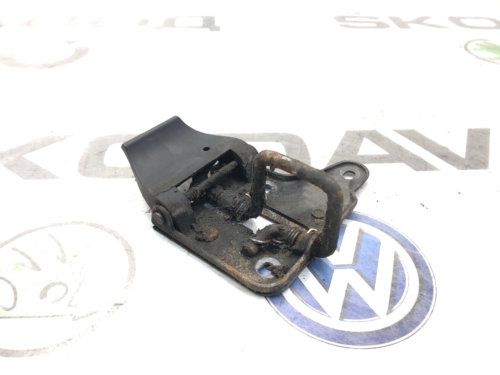 крюк капота, 2000 рублей, Москва