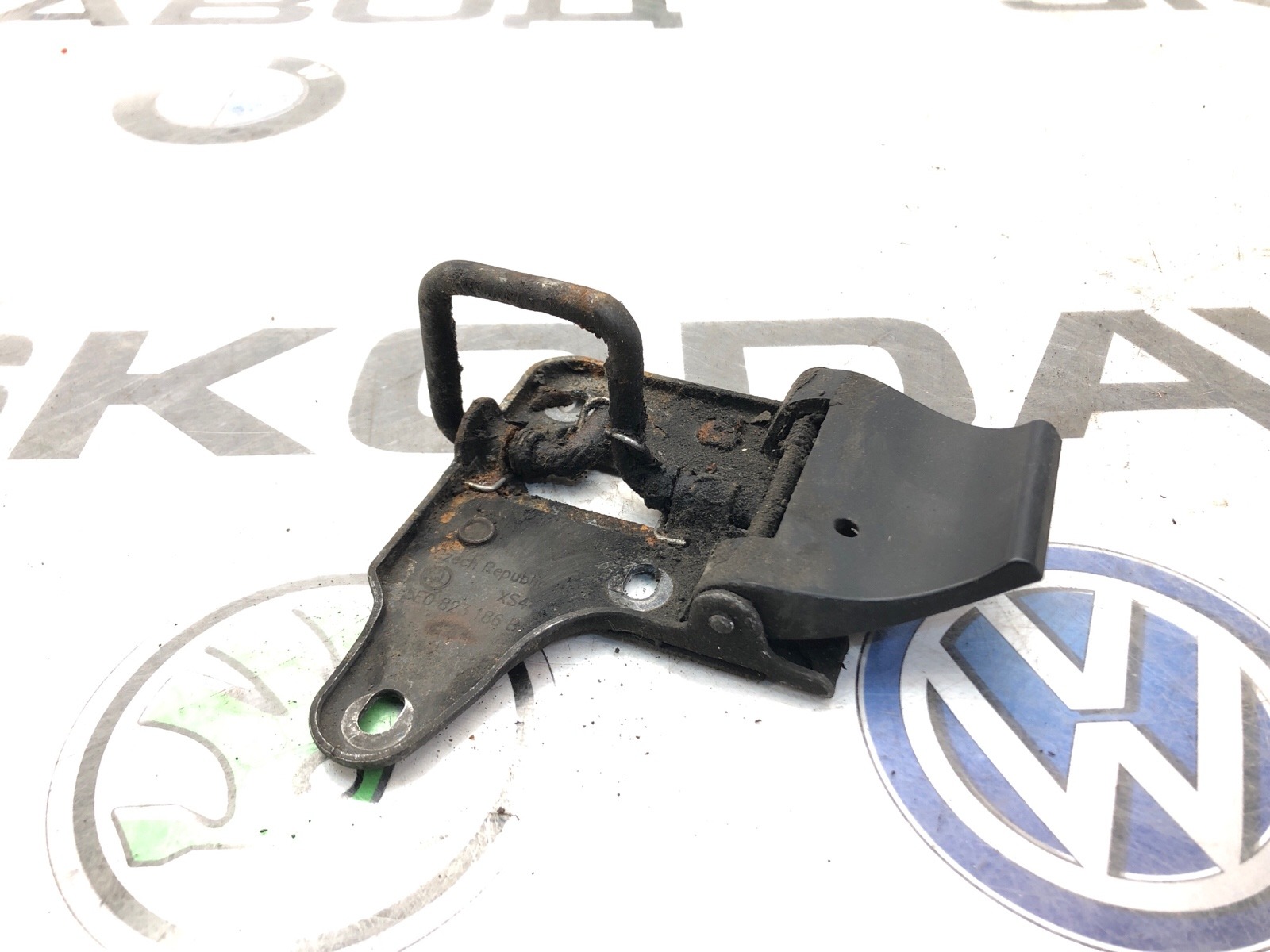 крюк капота, 2000 рублей, Москва