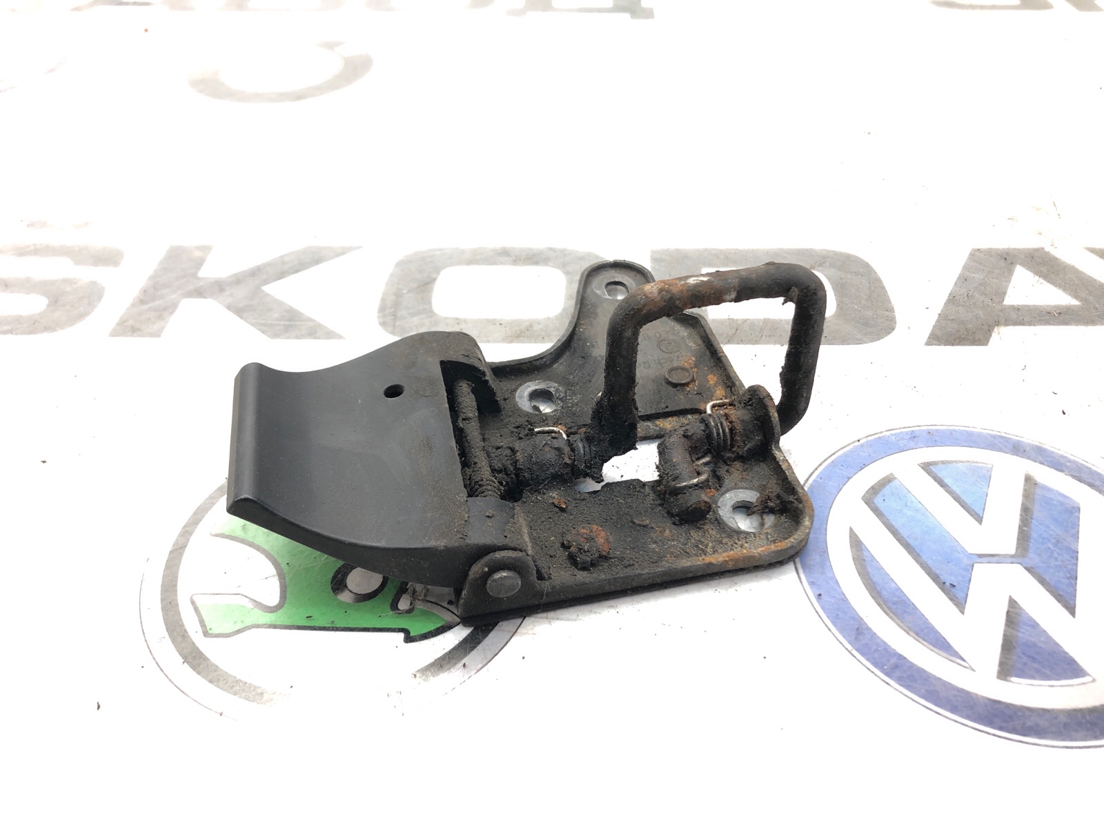 крюк капота, 2000 рублей, Москва