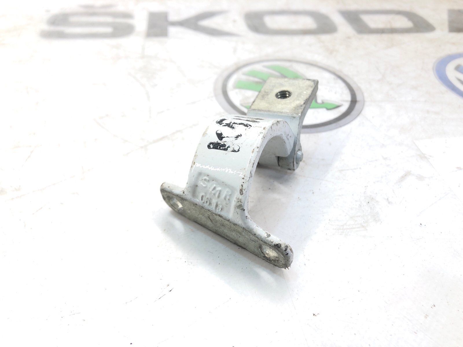 Петля крышки багажника, 1000 рублей, Москва