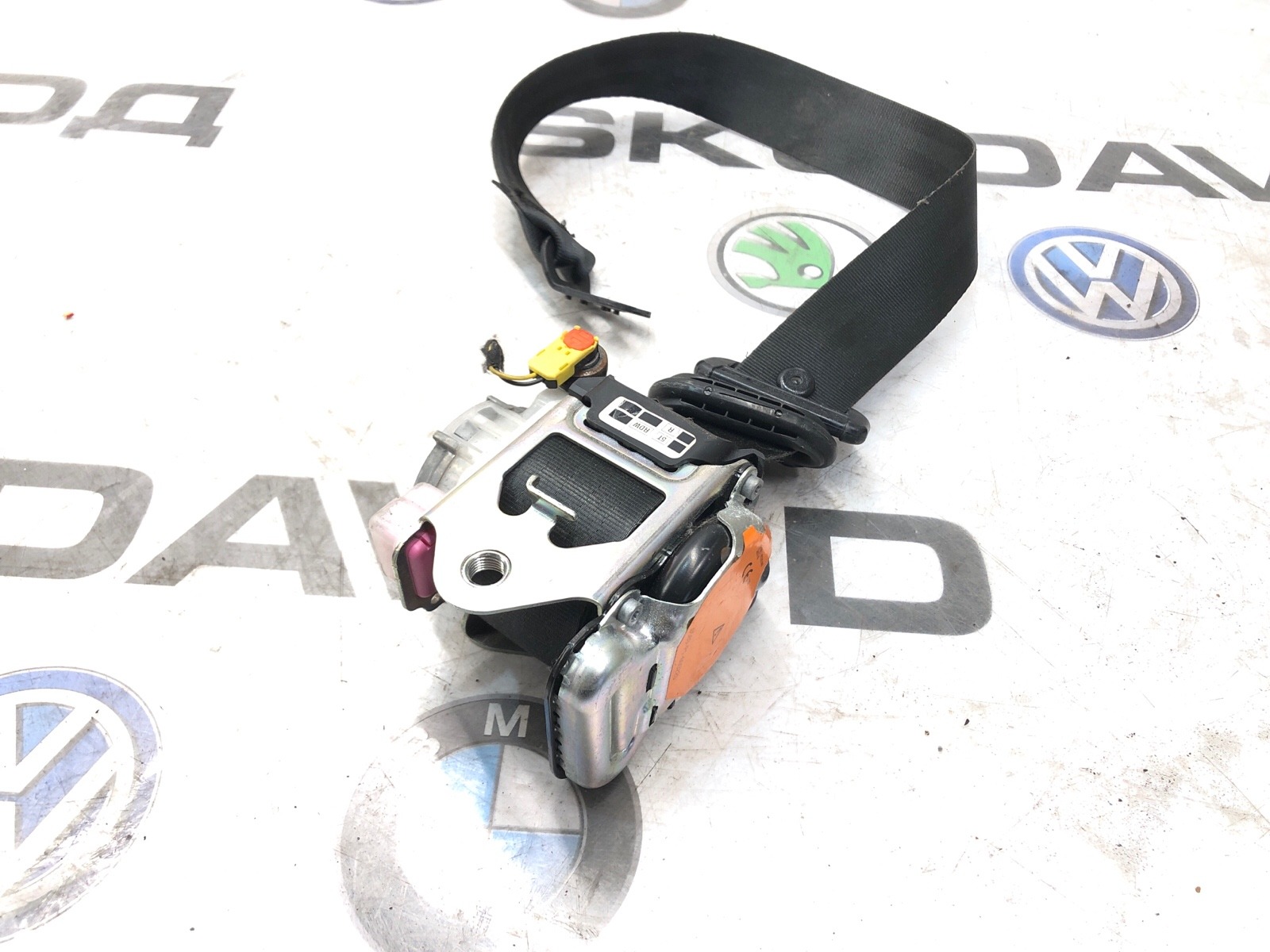 ремень безопасности, 5000 рублей, Москва